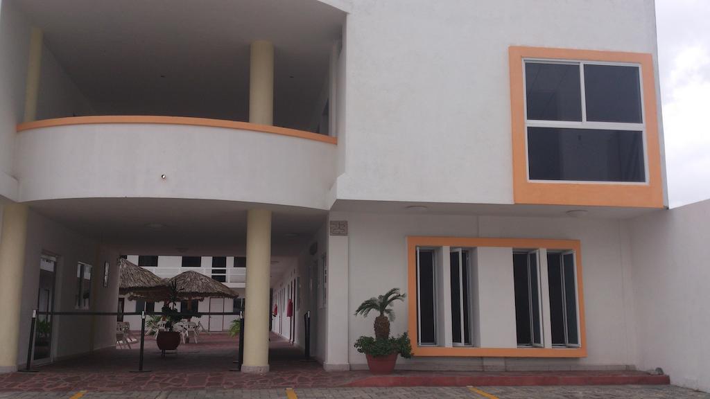 Hotel Albatros Palace Manzanillo Exteriör bild