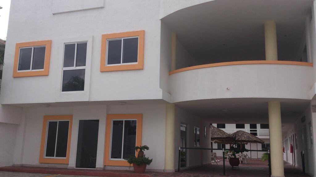 Hotel Albatros Palace Manzanillo Exteriör bild