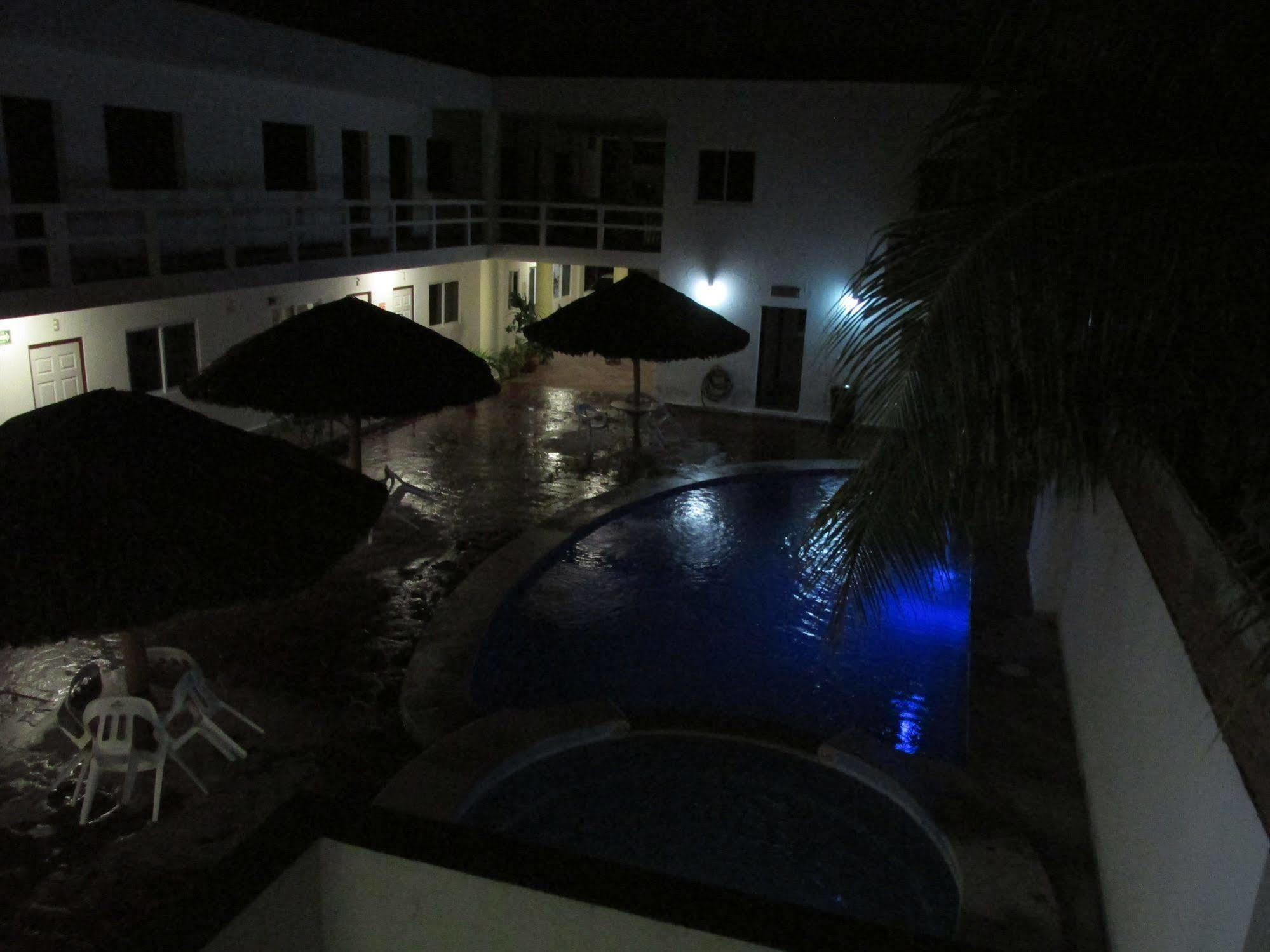 Hotel Albatros Palace Manzanillo Exteriör bild