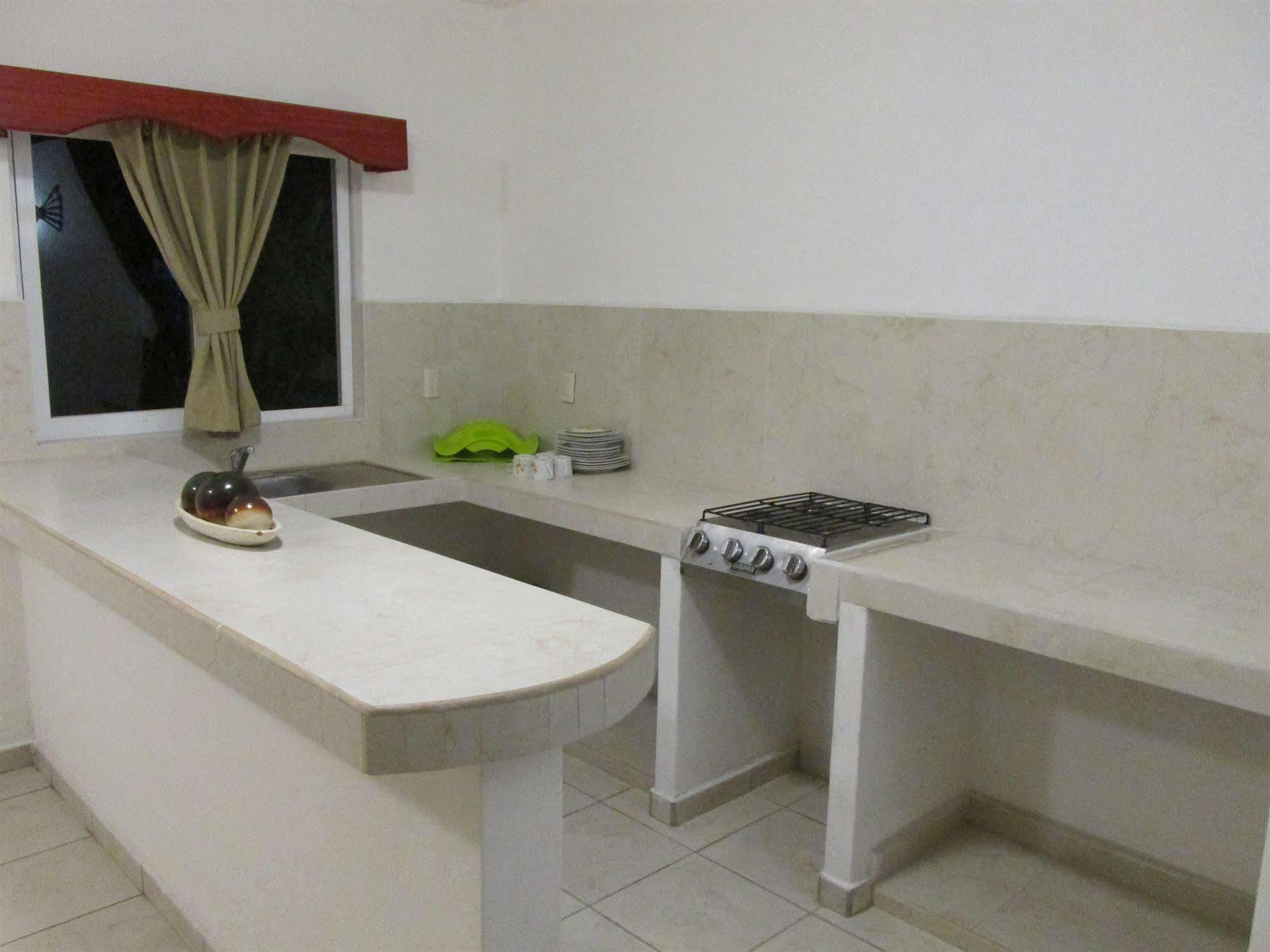 Hotel Albatros Palace Manzanillo Exteriör bild